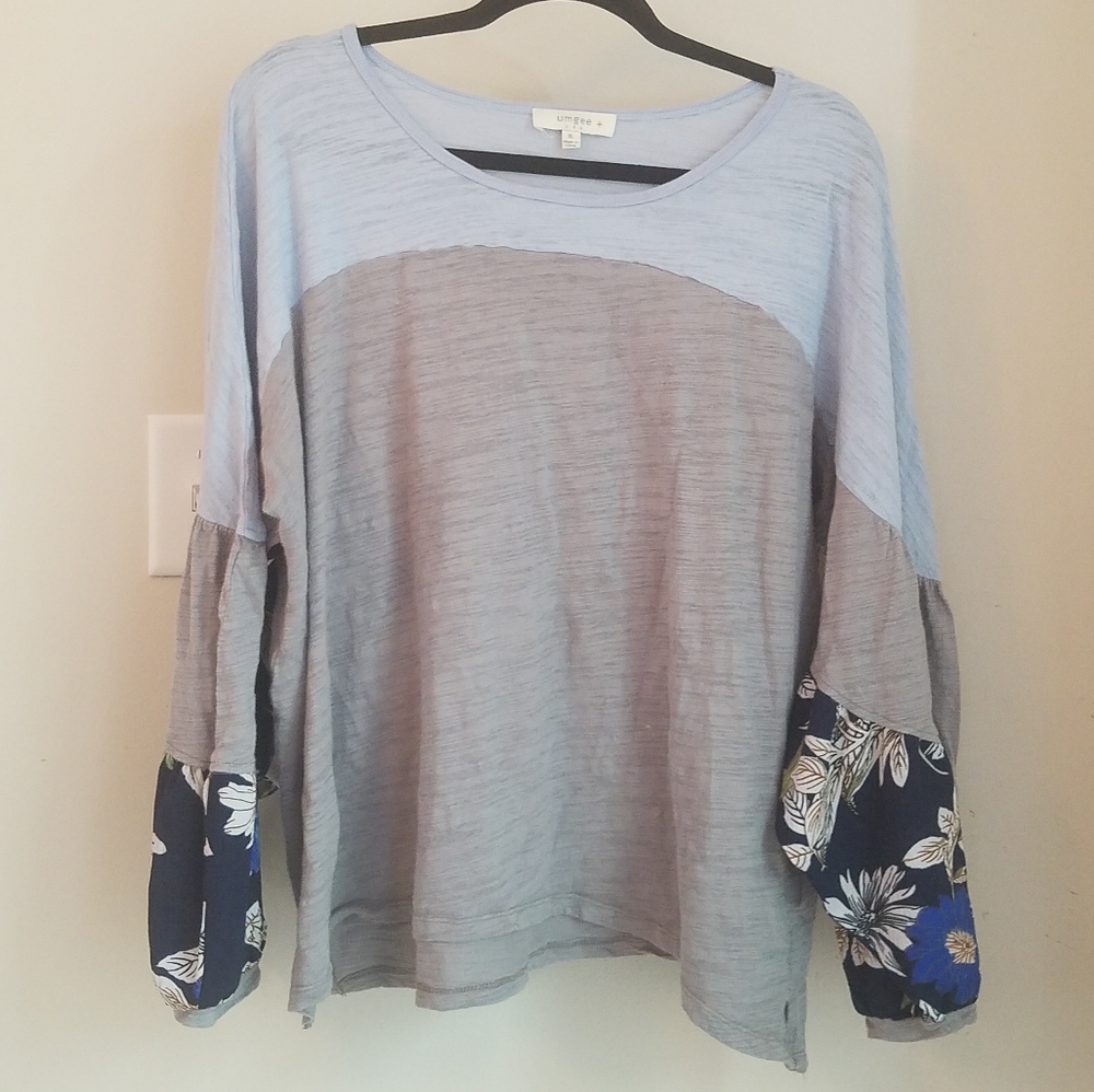 Umgee + Grey and Blue Top GUC Size XL